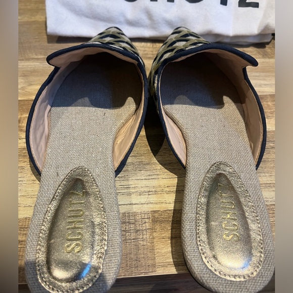 NIB Schultz Rose Nubuck and Fabric Mule - Picture 5 of 15